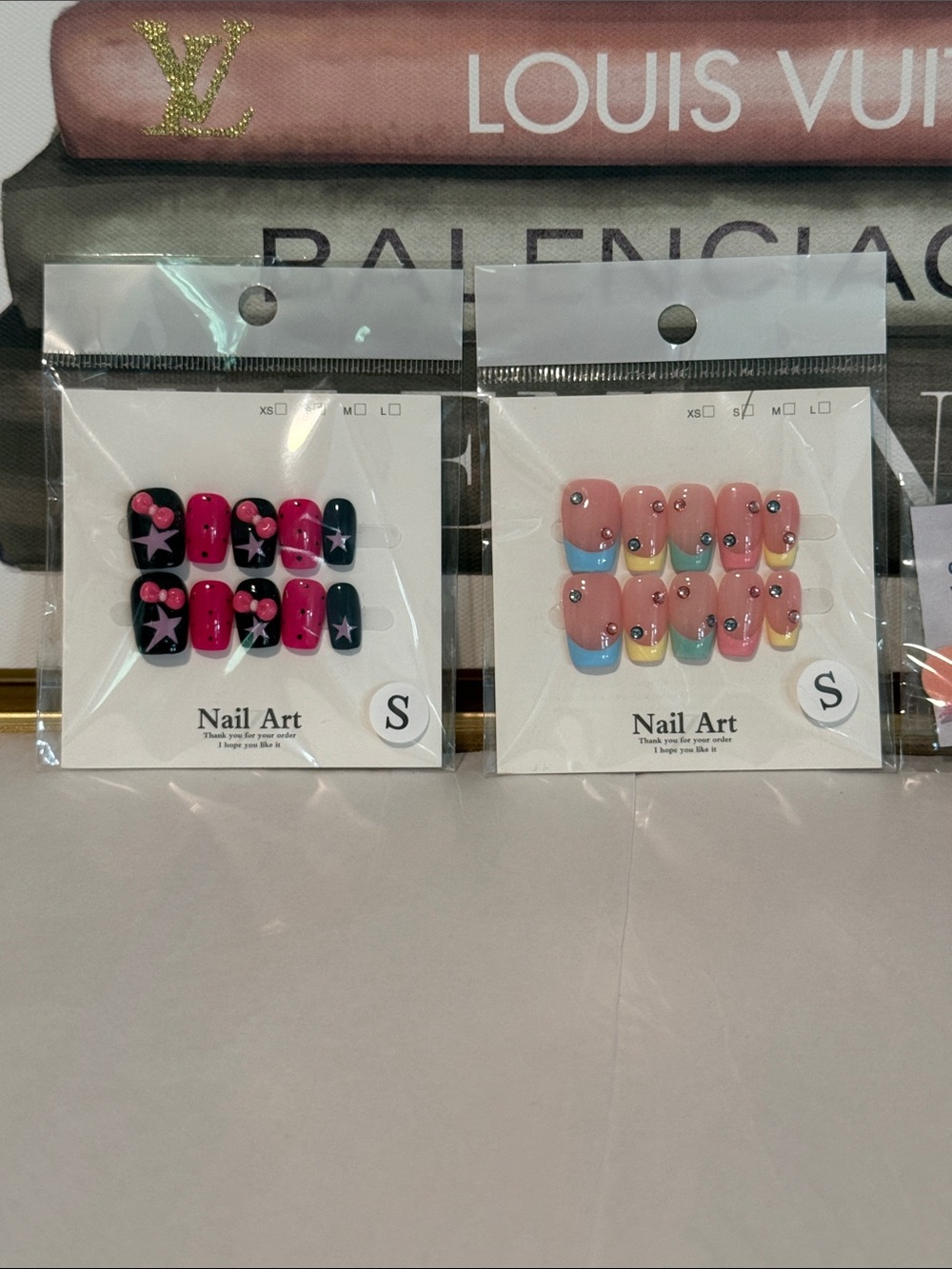 Nail Art Press-On Set of 2